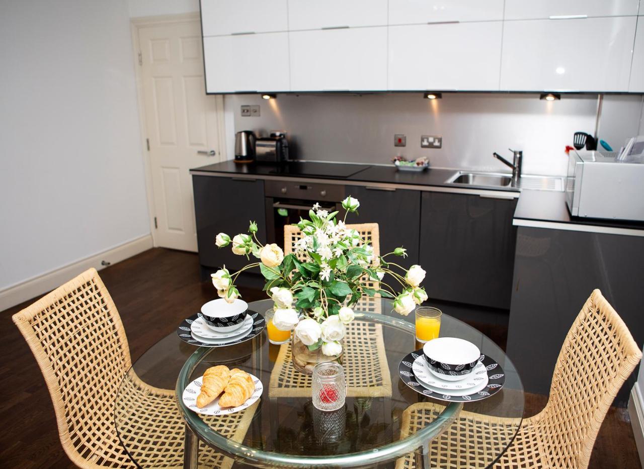 Apt 2, Trafalgar Square 2Nd Floor By Indigo Flats ลอนดอน ภายนอก รูปภาพ