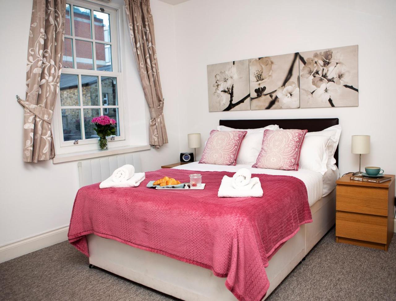 Apt 2, Trafalgar Square 2Nd Floor By Indigo Flats ลอนดอน ภายนอก รูปภาพ