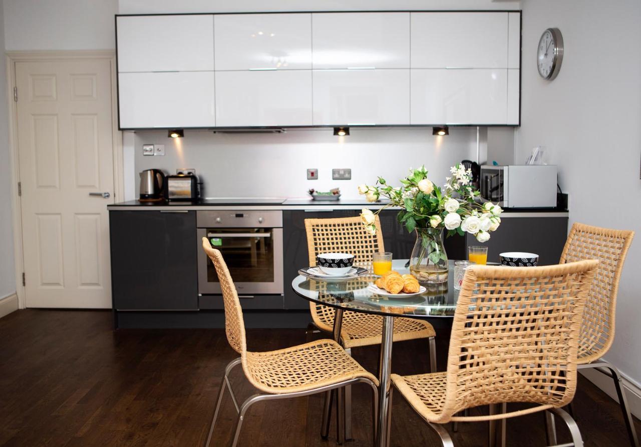 Apt 2, Trafalgar Square 2Nd Floor By Indigo Flats ลอนดอน ภายนอก รูปภาพ